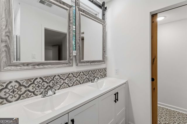 6748 Brandon Mill Road, Sandy Springs, GA 30328