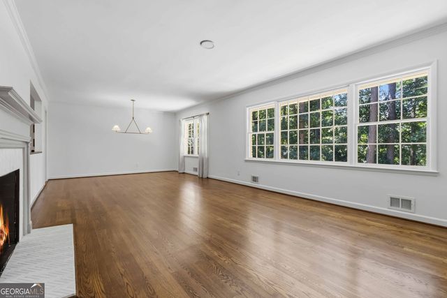6748 Brandon Mill Road, Sandy Springs, GA 30328