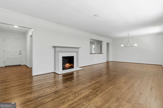 6748 Brandon Mill Road, Sandy Springs, GA 30328