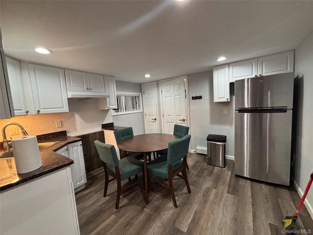 832 Jefferson Street, Baldwin, NY 11510