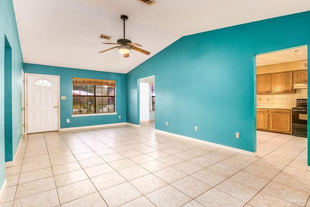 10495 Silver Creek Dr, Pensacola, FL 32506