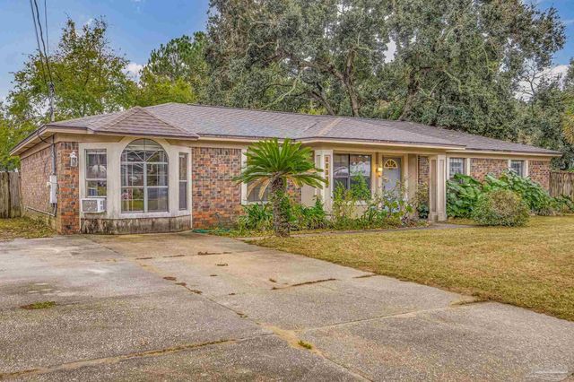 10495 Silver Creek Dr, Pensacola, FL 32506