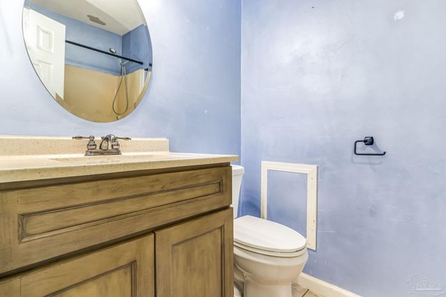 10495 Silver Creek Dr, Pensacola, FL 32506