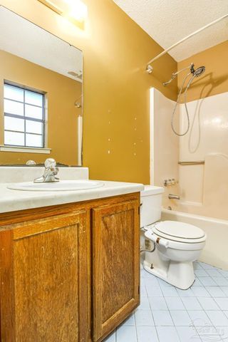 10495 Silver Creek Dr, Pensacola, FL 32506