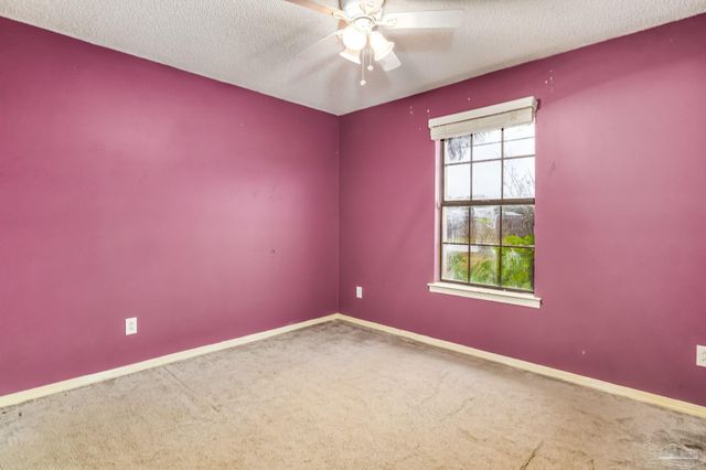 10495 Silver Creek Dr, Pensacola, FL 32506