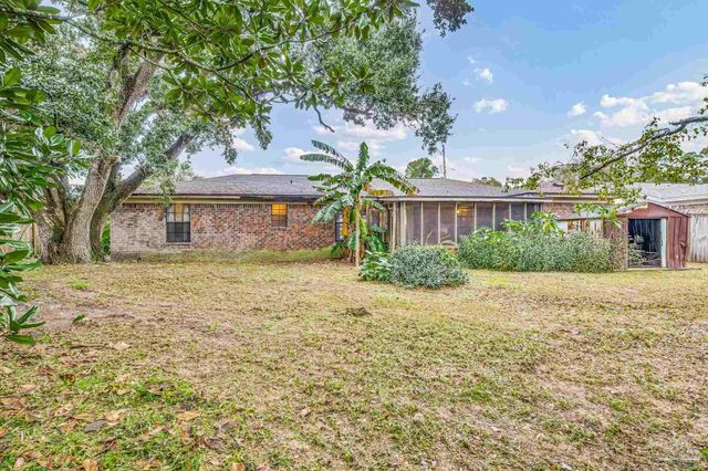 10495 Silver Creek Dr, Pensacola, FL 32506