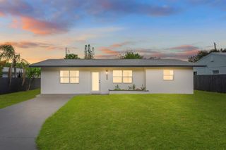 1772 NE 23rd Drive, Jensen Beach, FL 34957