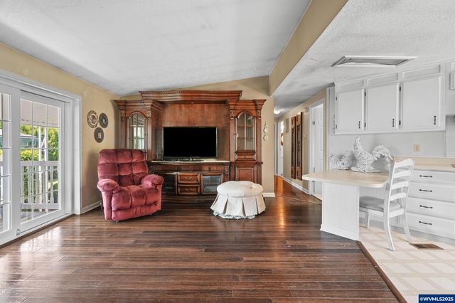 1055 N Lockhaven Dr 51, Keizer, OR 97303