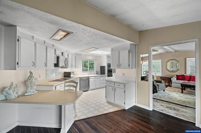 1055 N Lockhaven Dr 51, Keizer, OR 97303