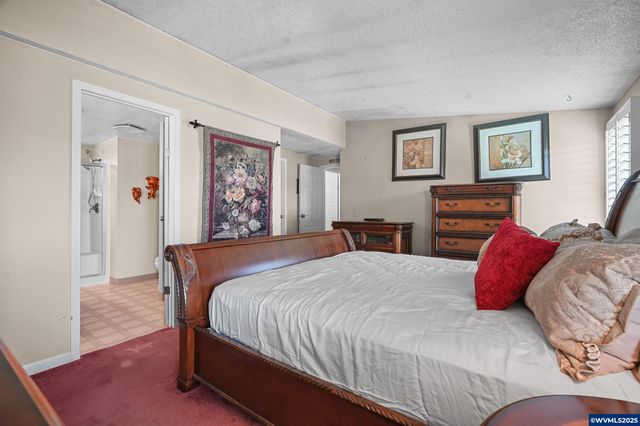1055 N Lockhaven Dr 51, Keizer, OR 97303