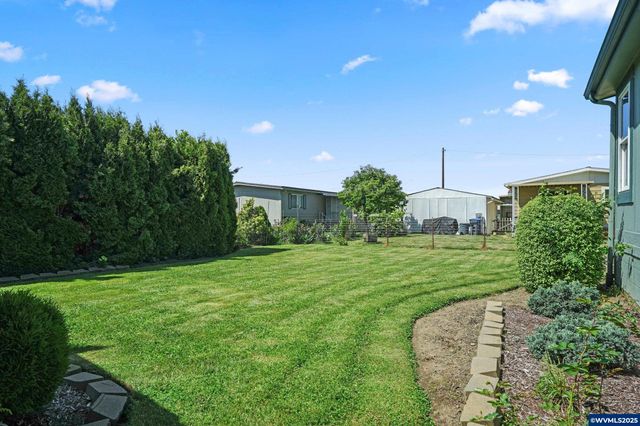 1055 N Lockhaven Dr 51, Keizer, OR 97303
