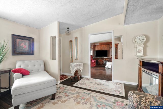 1055 N Lockhaven Dr 51, Keizer, OR 97303