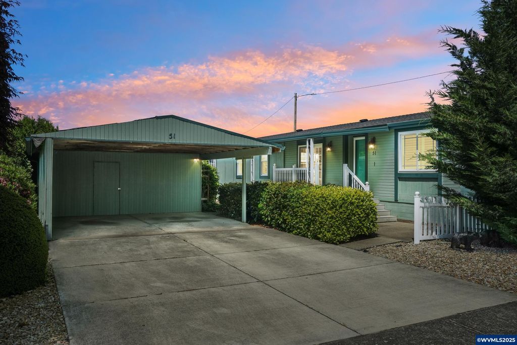 1055 N Lockhaven Dr 51, Keizer, OR 97303