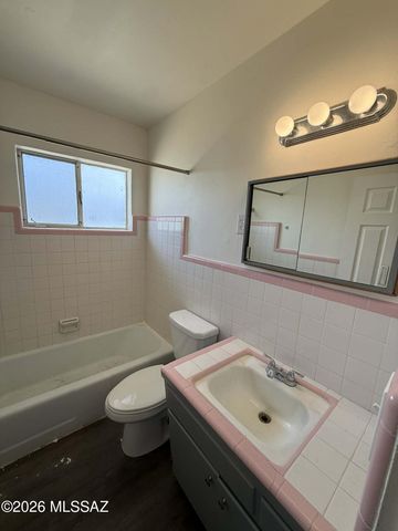 4733 E 2nd Street, Tucson, AZ 85711