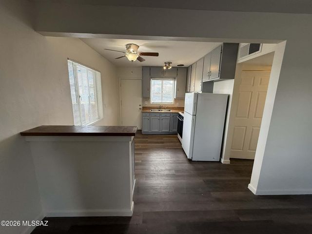 4733 E 2nd Street, Tucson, AZ 85711