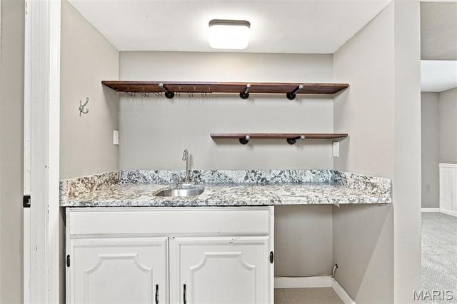 3127 Donnycave Lane, Maryland Heights, MO 63043