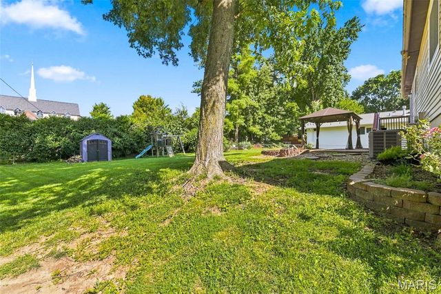 3127 Donnycave Lane, Maryland Heights, MO 63043