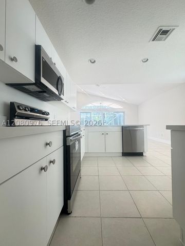 4180 Sea Mist Way, Wellington, FL 33449