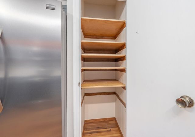 5904 W 58th St Street, Sioux Falls, SD 57106