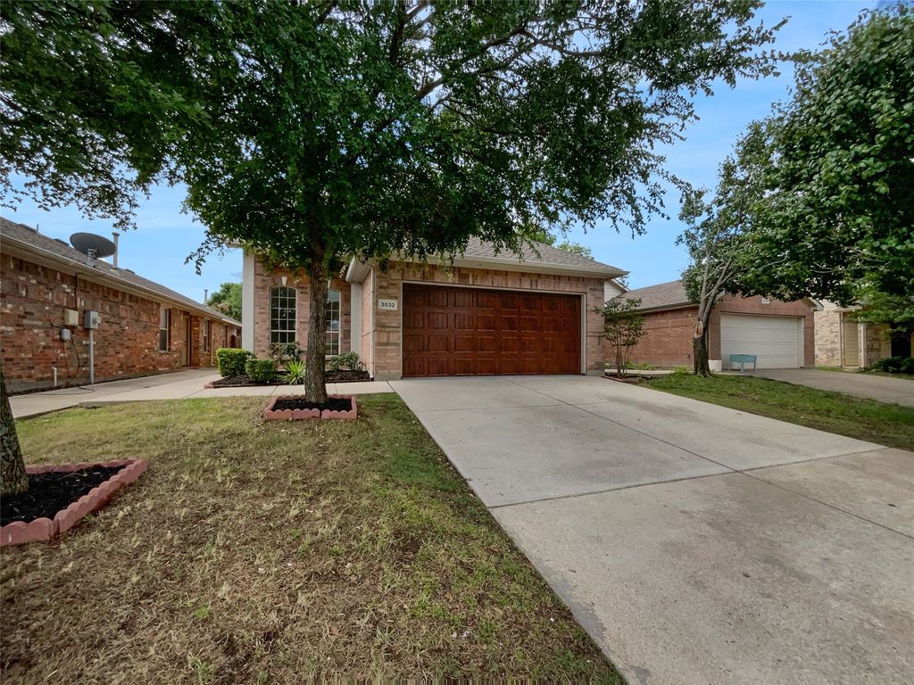 3032 Thicket Bend Court, Fort Worth, TX 76244
