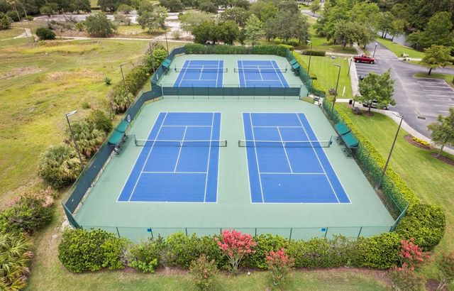 526 FITZWILLIAM WAY, Orlando, FL 32828
