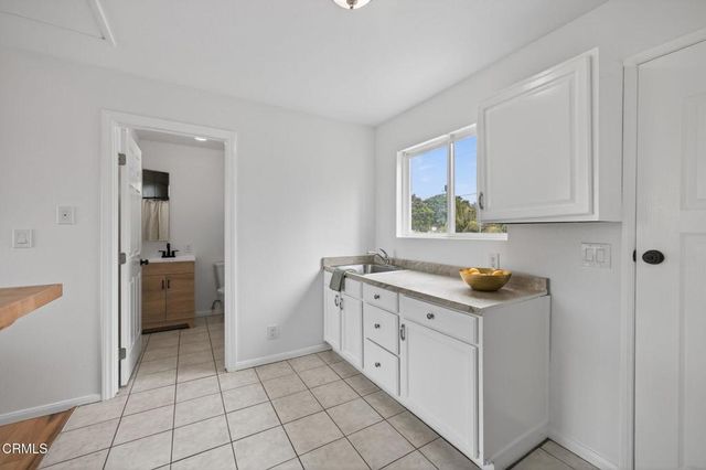 3155 Porter Lane, Ventura, CA 93003