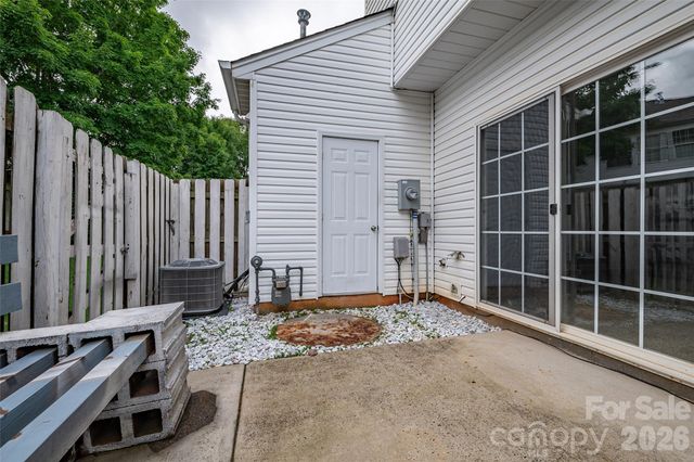 3186 Mannington Drive, Charlotte, NC 28270