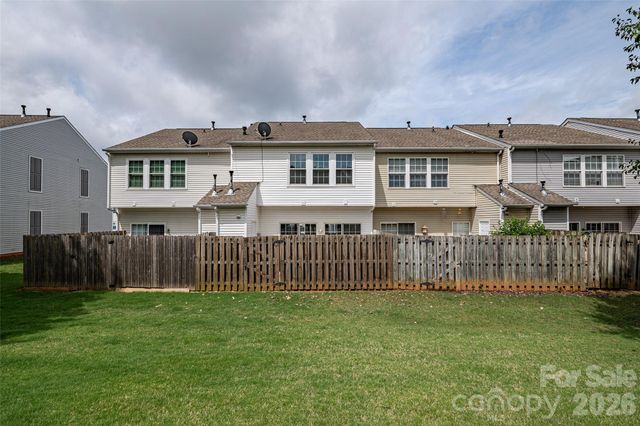 3186 Mannington Drive, Charlotte, NC 28270
