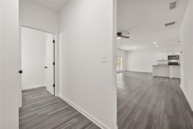 269 Knightsbridge Lane, Winder, GA 30680