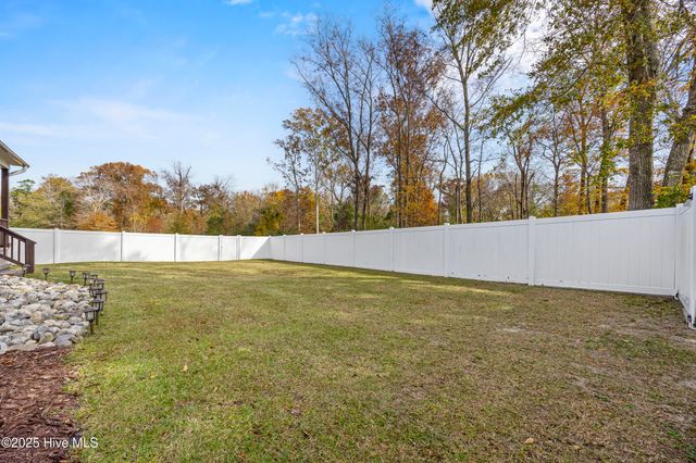 201 Cypress Branch Way, Jacksonville, NC 28540