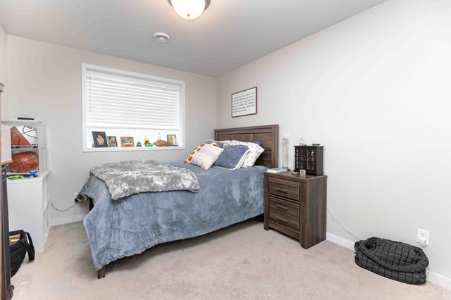 3407 47th Avenue S, Fargo, ND 58104