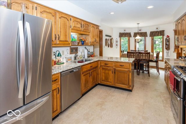 1125 Cricket Reel, Greenfield, IN 46140