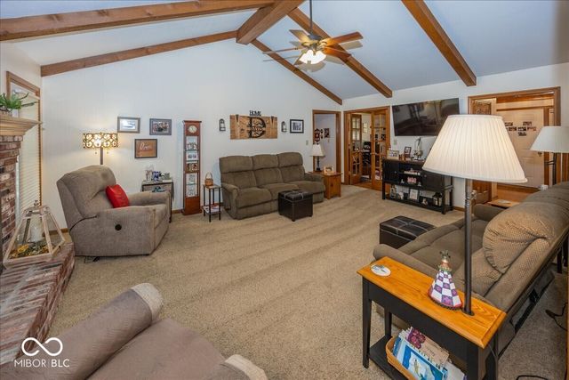 1125 Cricket Reel, Greenfield, IN 46140
