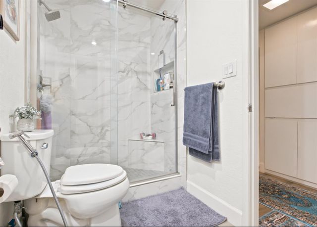 7518 Fairway Two Ave, Fair Oaks, CA 95628