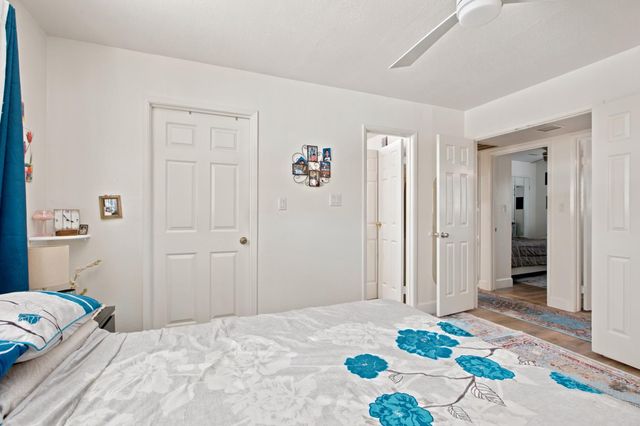 7518 Fairway Two Ave, Fair Oaks, CA 95628