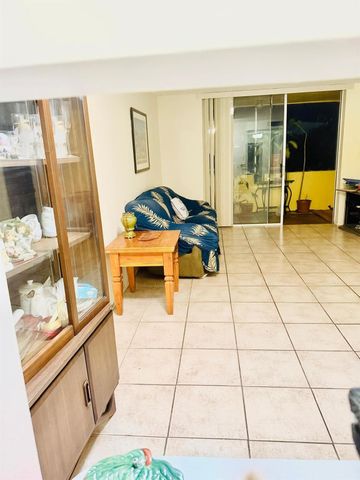 8460 Sunrise Lakes Boulevard 202, Sunrise, FL 33322