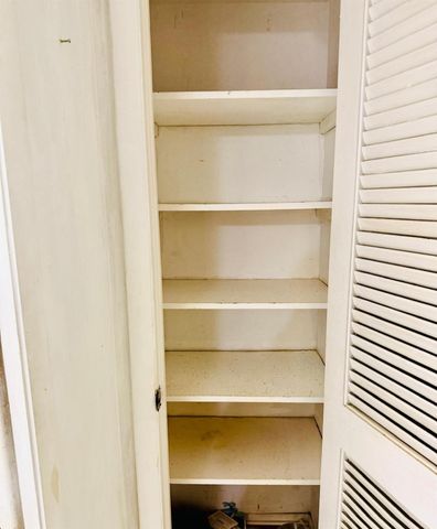 8460 Sunrise Lakes Boulevard 202, Sunrise, FL 33322