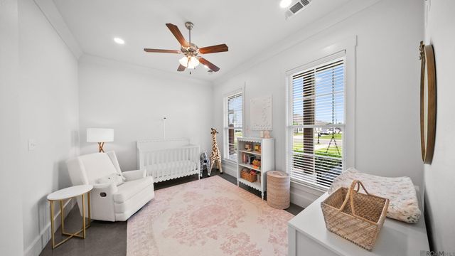 2121 Silverstone Ave, Port Allen, LA 70767