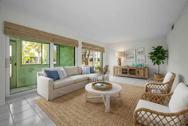 1 WINDRUSH BOULEVARD 31, Indian Rocks Beach, FL 33785