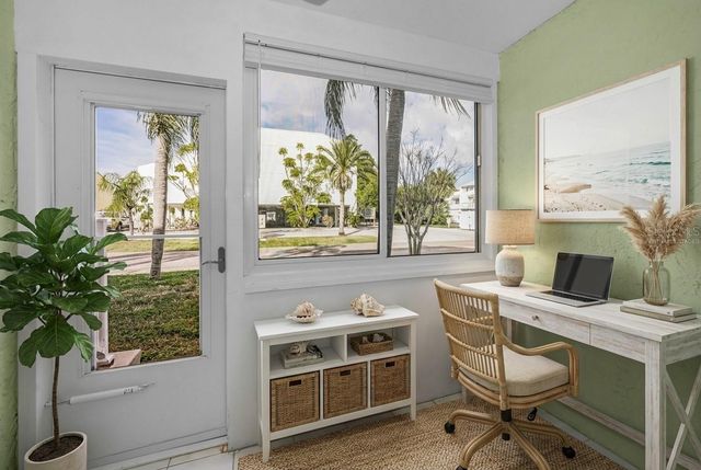 1 WINDRUSH BOULEVARD 31, Indian Rocks Beach, FL 33785