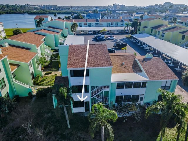 1 WINDRUSH BOULEVARD 31, Indian Rocks Beach, FL 33785