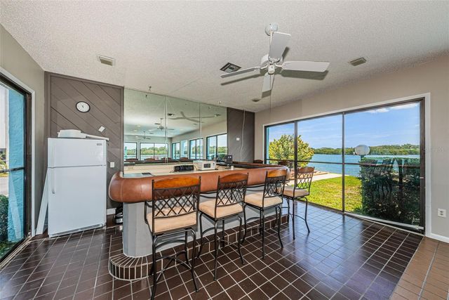 1 WINDRUSH BOULEVARD 31, Indian Rocks Beach, FL 33785