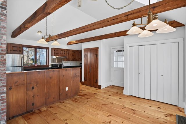 14 Bambi Way, Orleans, MA 02653