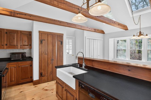 14 Bambi Way, Orleans, MA 02653