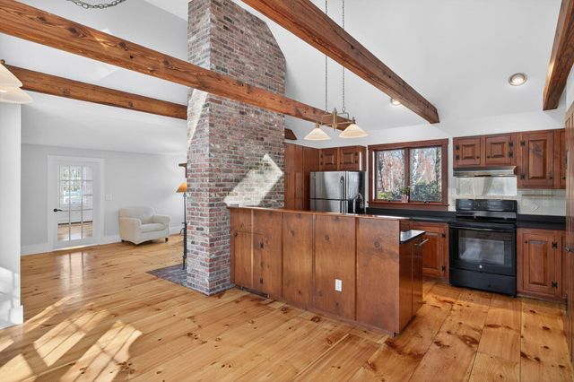 14 Bambi Way, Orleans, MA 02653