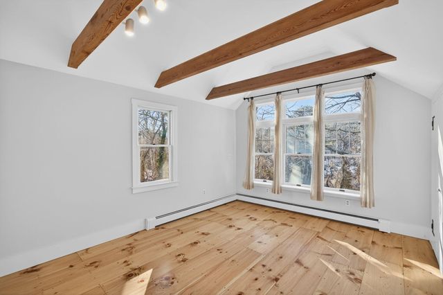 14 Bambi Way, Orleans, MA 02653