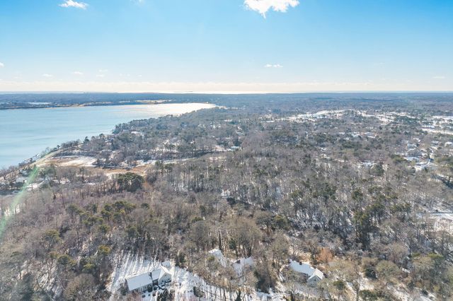 14 Bambi Way, Orleans, MA 02653