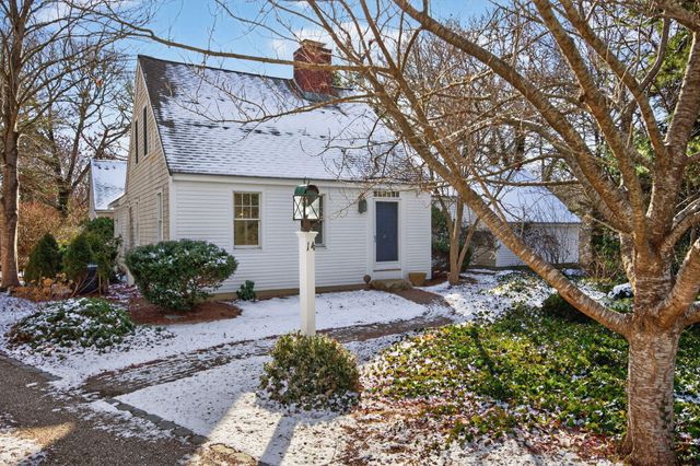 14 Bambi Way, Orleans, MA 02653