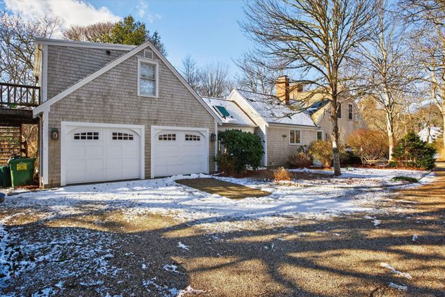 14 Bambi Way, Orleans, MA 02653