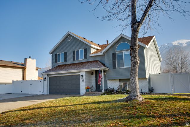 2202 N 2300 E, Layton, UT 84040